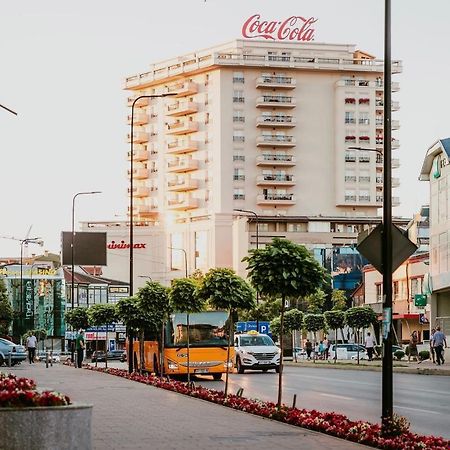 Downtown Apartments Pristina Eksteriør billede