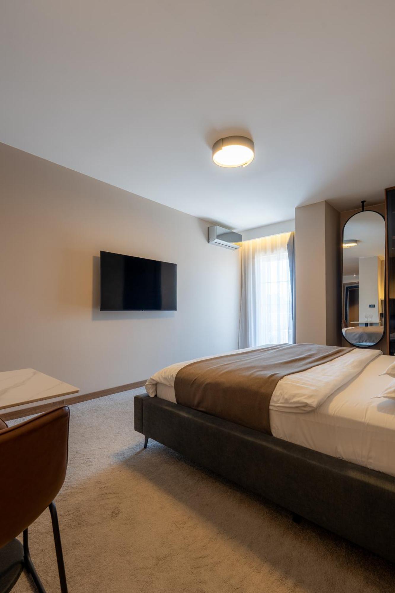 Downtown Apartments Pristina Eksteriør billede