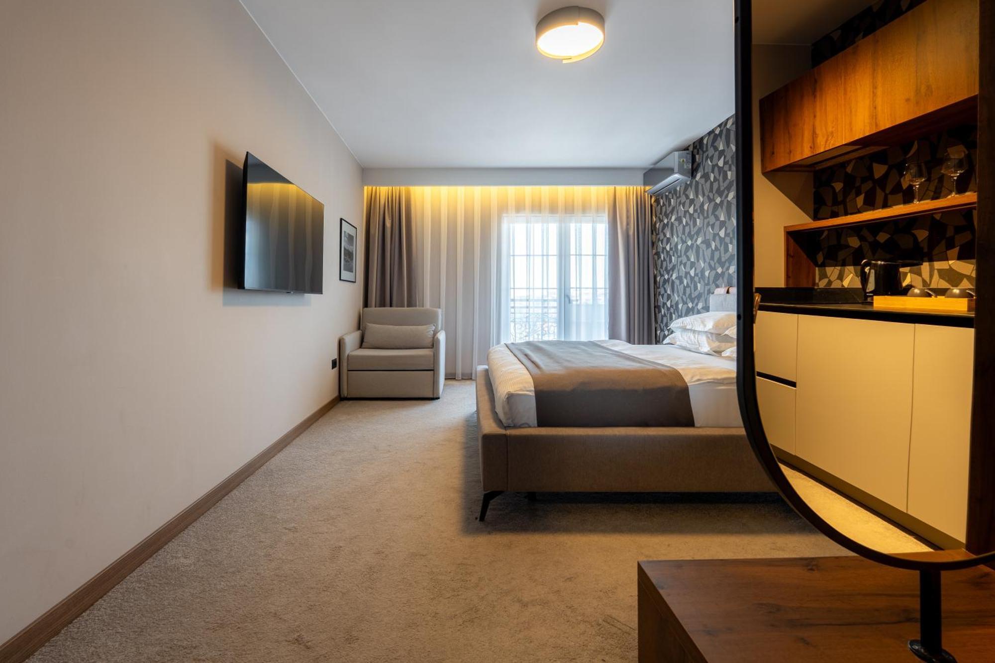 Downtown Apartments Pristina Eksteriør billede
